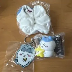 ちいかわ　　ハチワレ　星といっしょライト　シュシュ　ラメアクリルキーホルダー