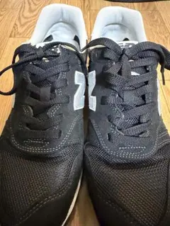 New Balance ブラック スニーカー