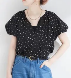 B.C STOCK ウォッシャブル／接触冷感／バルーンスリーブスキッパーブラウスのサムネイル