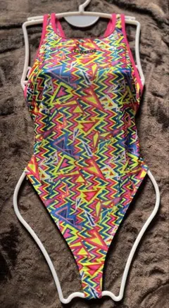 カラフル模様スポーツ用競泳水着ハイレグ加工