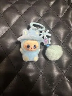 ラブブ キーホルダー