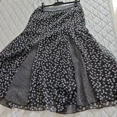 ESPIE 花柄 ロングフレアスカート ブラックのサムネイル