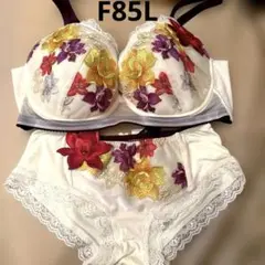 f85