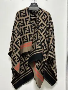 激レア  フェンディ　コート　長袖 FENDI】【ズッカ柄】【イタリア製】【アウター】フェンディ