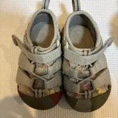 Item thumbnail for item 68423911-9eb0-436d-a241-9c580c8ba885