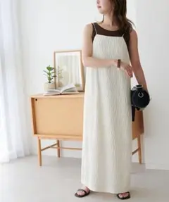 立体ジャガードキャミワンピース