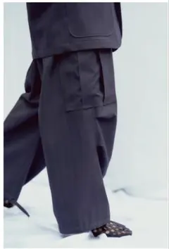 Cale × L’ECHOPPE 別注 ウールカーゴパンツ サイズ4 ネイビーのサムネイル
