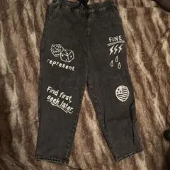 ダークグレー グラフィックデニムパンツ