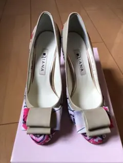 お値下げ　新品♪ ダイアナ パンプス