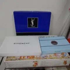 GIVENCHY　イヴ・サンローラン　など　　バスタオル　バスマット　タオル