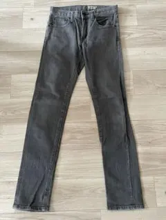 ユニクロデニムジーンズ　28インチ