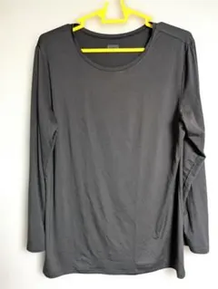 ヒートテッククルーネックT☆ほぼ新品