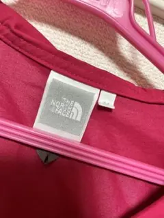 ノースフェイス　THE NORTH FACE ウィンドブレーカー