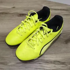 Puma King サッカー　トレーニングシューズ イエロー　トレシュー