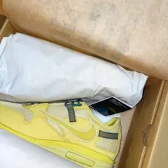 TRAVIS SCOTT × NIKE AIR MAX 1