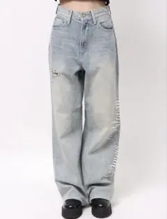 ワイドデニムパンツ ラインストーンロゴ Sサイズのサムネイル