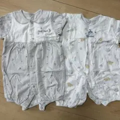 グレーとホワイトのロンパース2点セット　バースデイ　新生児　50 60のサムネイル