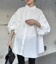 ラスト①✳️Bonjour Sagan 裾フレアバルーンスリーブシャツブラウス