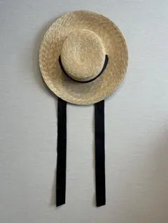 カンカン帽　wc 麦わら帽子　ベージュ ストローハット 黒リボン付き