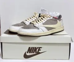 【美品】Travis Scott AJ1 リバースモカ 29.5cmのサムネイル