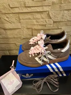 adidas スペツィアル ブラウン ピンクリボン付き