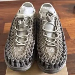 新品未使用　KEEN UNEEK 02 スポーツサンダル 23.5cmのサムネイル