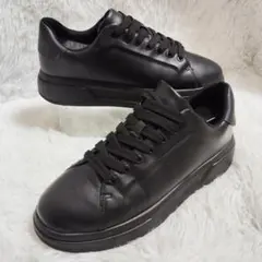 ザラ ZARA レザー 厚底 スニーカー 黒 42 未使用級 美品