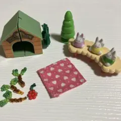 ミニチュア　うさぎ　ピクニック