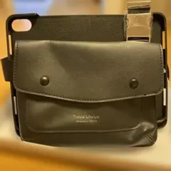 Typical Lifestyle ブラック ショルダーバッグ