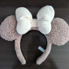 ディズニーリゾート　ミニーちゃん風カチューシャ ベージュ リボン付き　モコモコ