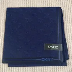 DKNY ハンカチ ネイビー ロゴ柄のサムネイル