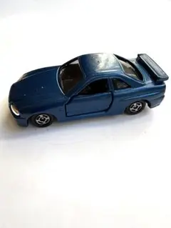 トミカ　日産　スカイライン　GTR