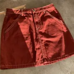 カラーデニムスカート 赤・えんじ色系　h&m Sサイズのサムネイル