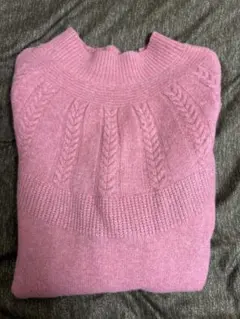 anySiSピンク ケーブル編み ハイネックセーター