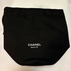 シャネル　CHANEL BEAUTE ノベルティ ポーチのサムネイル