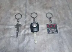 け*い様 日産 GT-R キーホルダー 3点セットのサムネイル
