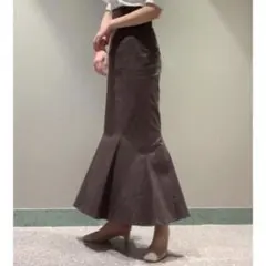 SNIDEL ハイウエストヘムフレアスカート