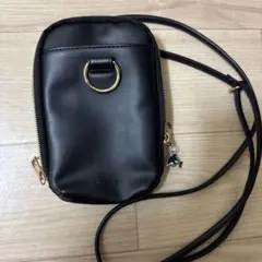 ブラック スマホショルダーバッグ新品未使用
