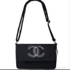 CHANEL ブラック ショルダーバッグのサムネイル