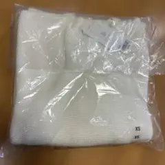 専用　新品　ユニクロ　3D クルーネックセーター　長袖　オフホワイト色　XS