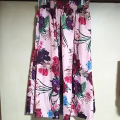 フレアスカート ピンク系 花柄　SHEIN