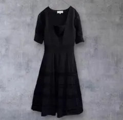 CARVEN/ブラックニットワンピース 半袖 スクエアネックのサムネイル