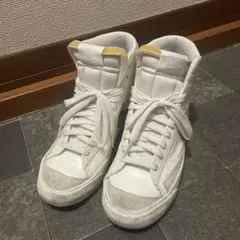 NIKEブレザーミッド77 スネーク　スニーカー　ハイカット