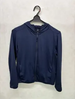 ユニクロ　エアリズムパーカー　ネイビー　150