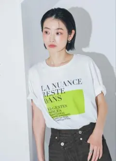 LAKOLE☆今期新作大人気 接触冷感 カラーパネルロゴプリントT☆ホワイトのサムネイル