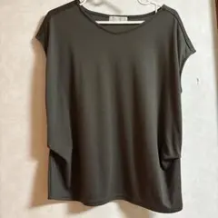 値下げ中＊anySIS ダークグレー 半袖Tシャツ