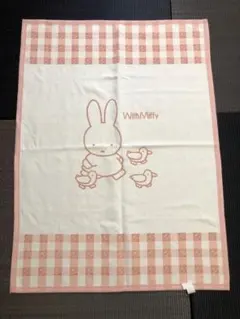 Item thumbnail for item 7d228f5c-7d62-409a-8313-476766ac7ff3