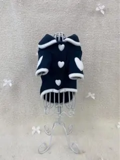 犬服 ネイビーとアイボリー ハートボタン　ペット服