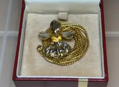 RISIS　22K　蘭ネックレス　ジュエリー　ループタイ　＊新品・未使用品＊ シンガポールのアクセサリーショップRISIS 蘭に金メッキしたネックレス