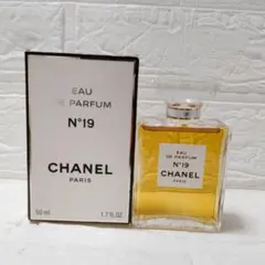 美品　CHANEL　No19 オーデパルファム　50ml 箱あり　19番